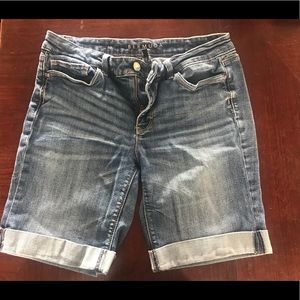 Women’s White House Black Market Bermuda